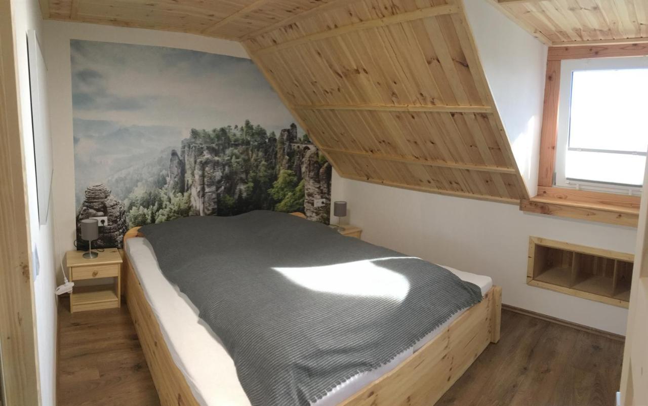 Ferienwohnung Julia Hohnstein Εξωτερικό φωτογραφία